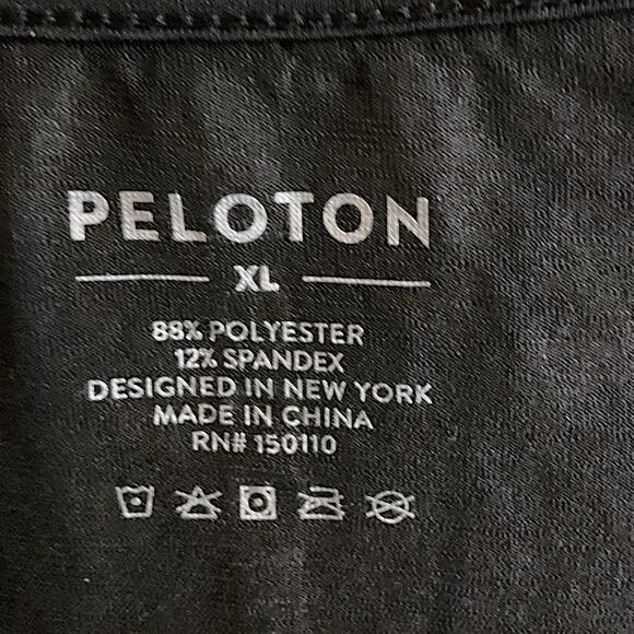 Peloton Muscle Tank Women's Size XL Side Slit Shirt Spin Work Out - Picture 3 of 8